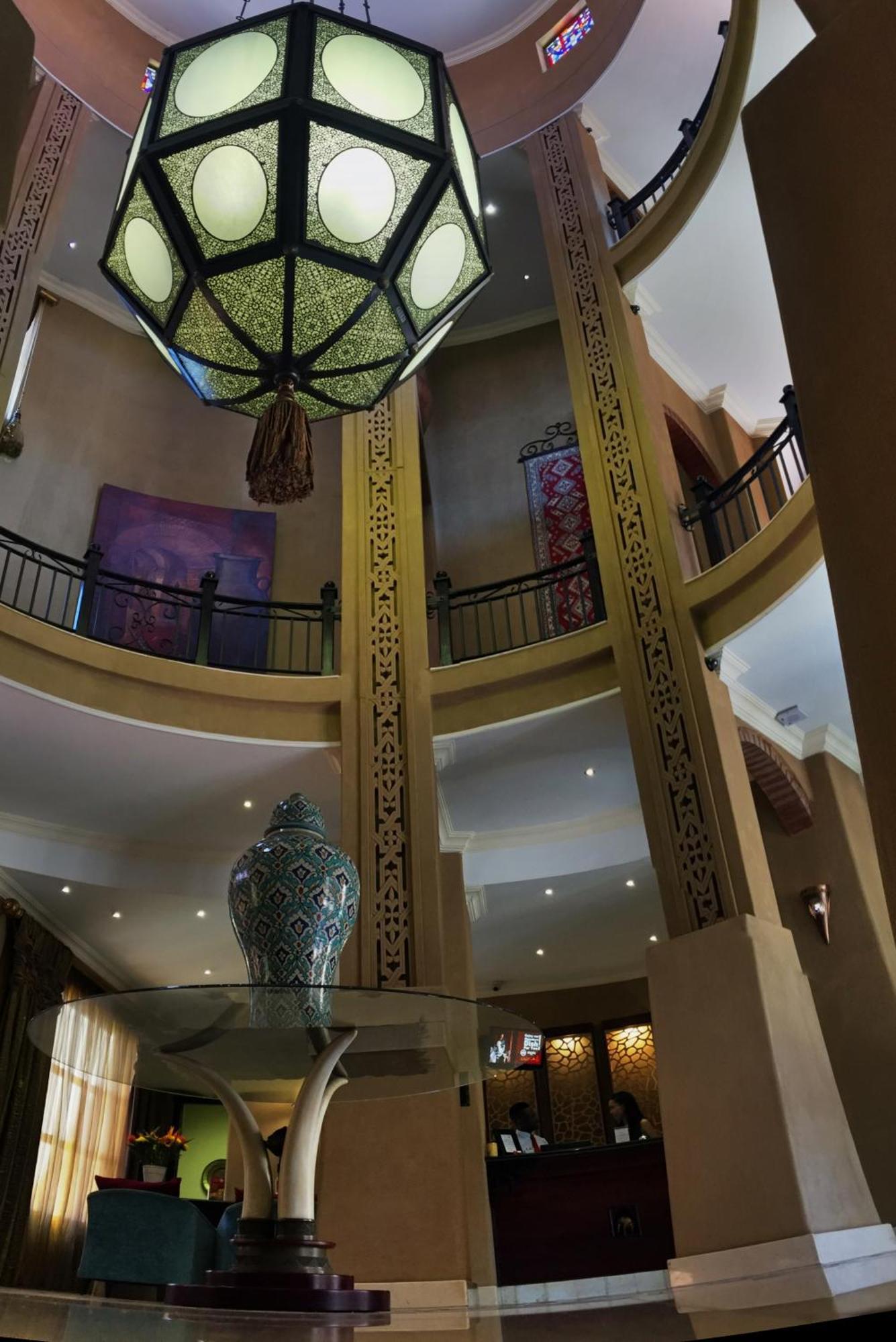 Royal Elephant Hotel & Conference Centre Centurion Buitenkant foto